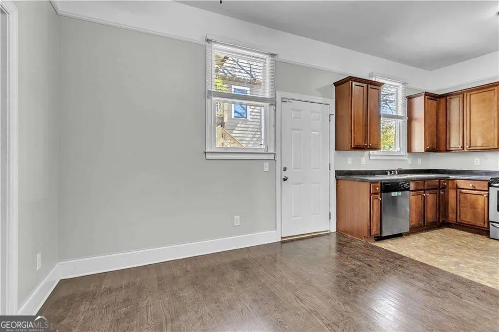 94 Lucy ST SE Atlanta, GA 30312