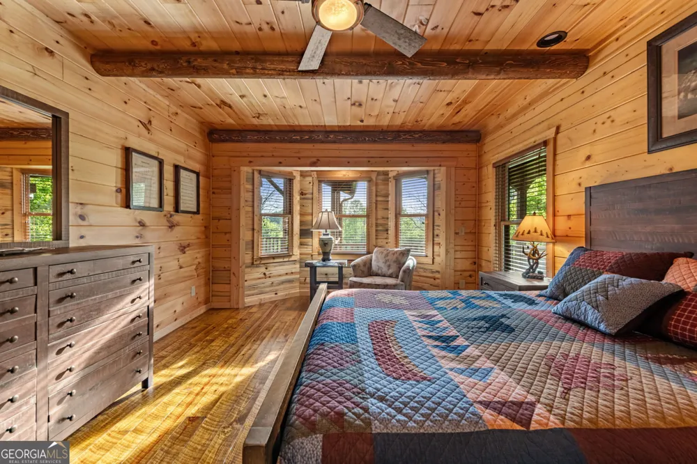 460 Wikle DR Ellijay, GA 30540