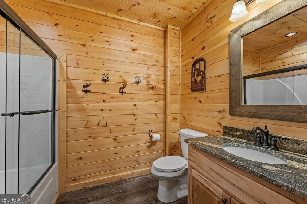 460 Wikle DR Ellijay, GA 30540