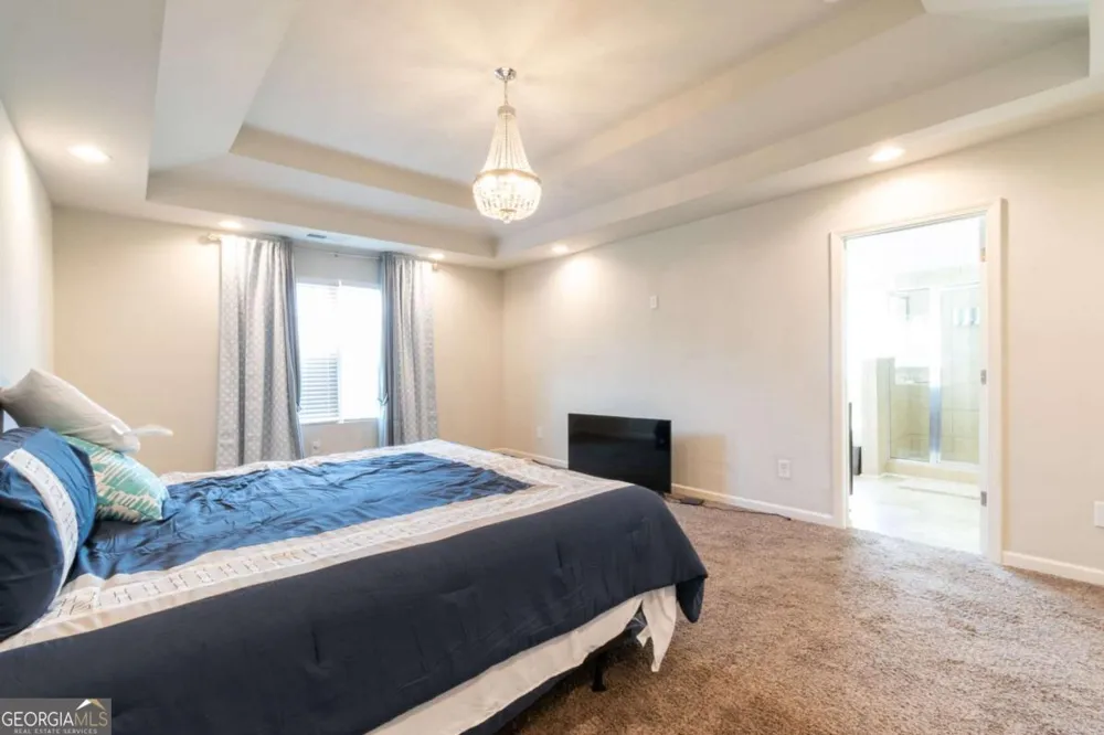 576 Dasheill LN Atlanta, GA 30349