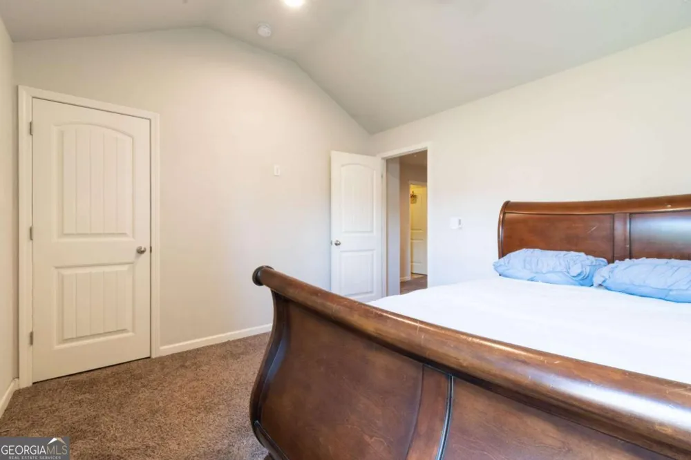 576 Dasheill LN Atlanta, GA 30349