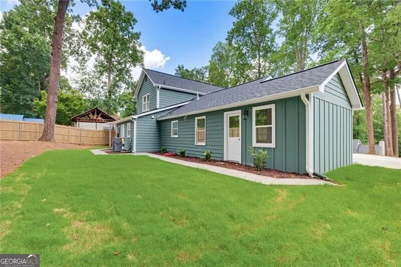 1383 Natchez TRCE SW Marietta, GA 30008
