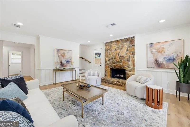 1383 Natchez TRCE SW Marietta, GA 30008