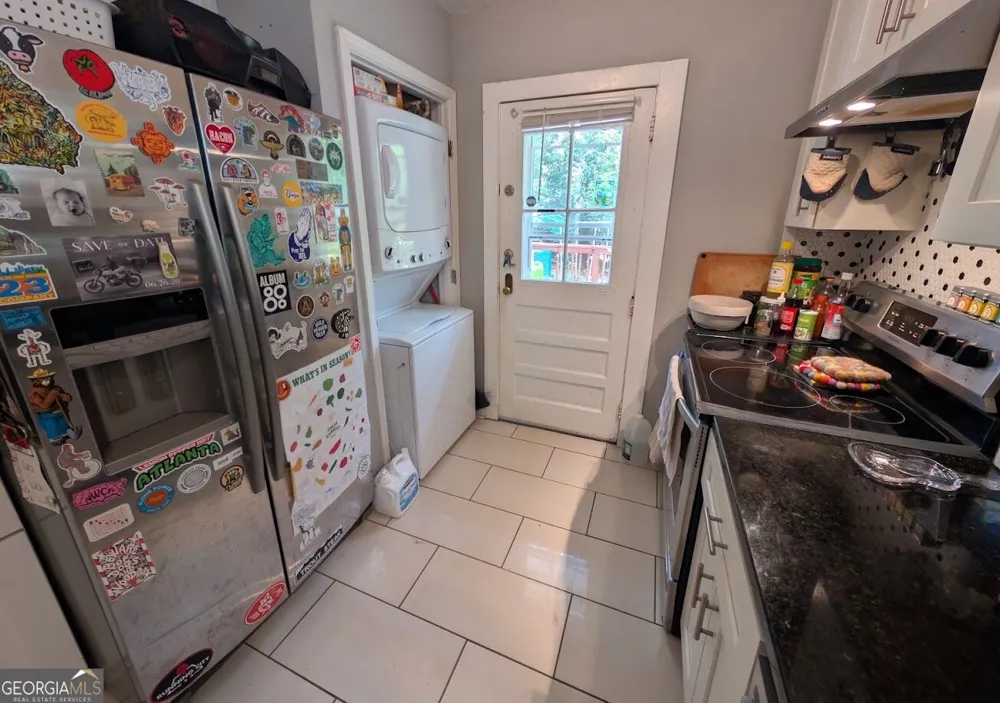 626 N Gordon CIR Hapeville, GA 30354