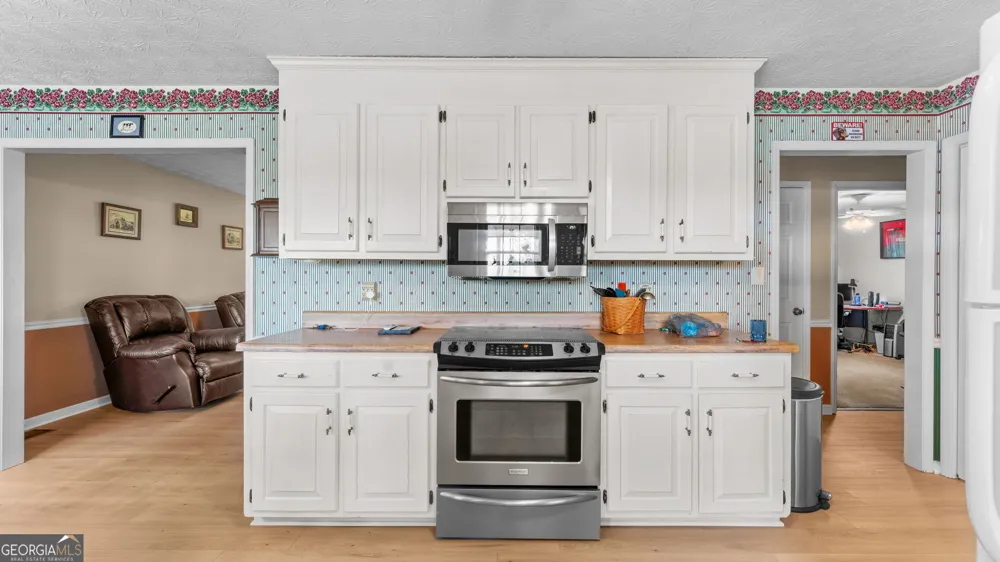 489 Adams RD Cedartown, GA 30125