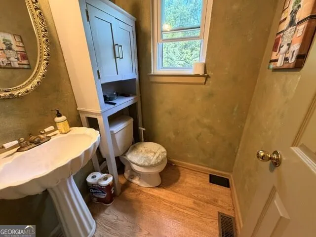 1657 Chubb RD SW Cave Spring, GA 30124