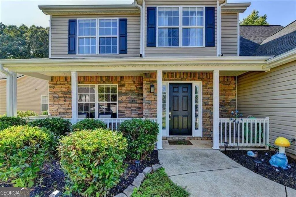 290 Lake Valley DR SW Loganville, GA 30052