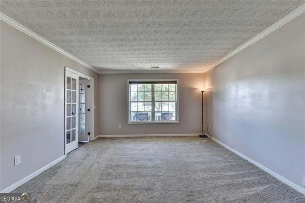 290 Lake Valley DR SW Loganville, GA 30052