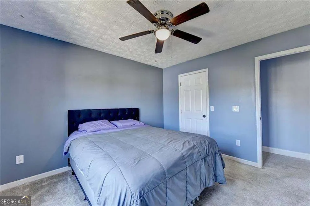 290 Lake Valley DR SW Loganville, GA 30052