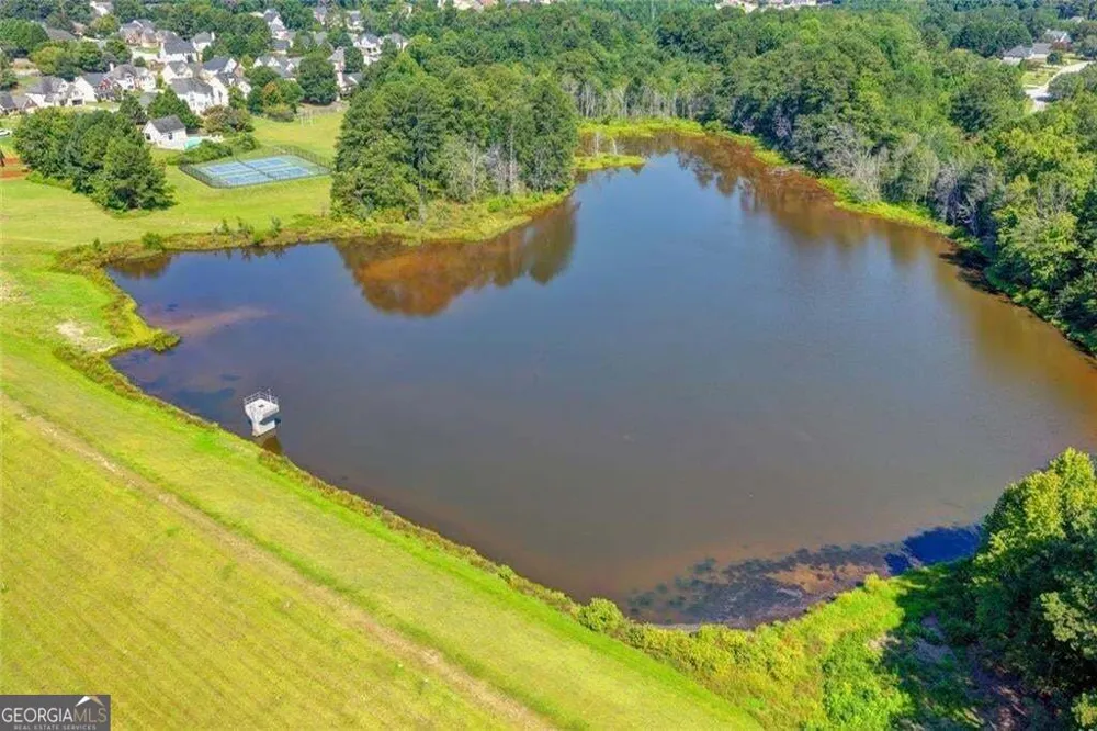 290 Lake Valley DR SW Loganville, GA 30052