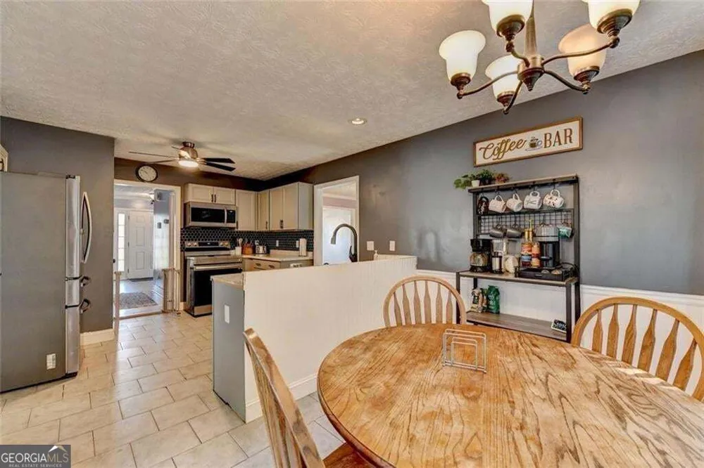 290 Lake Valley DR SW Loganville, GA 30052