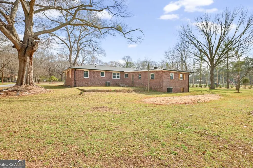 1180 Robert Hardeman RD Winterville, GA 30683