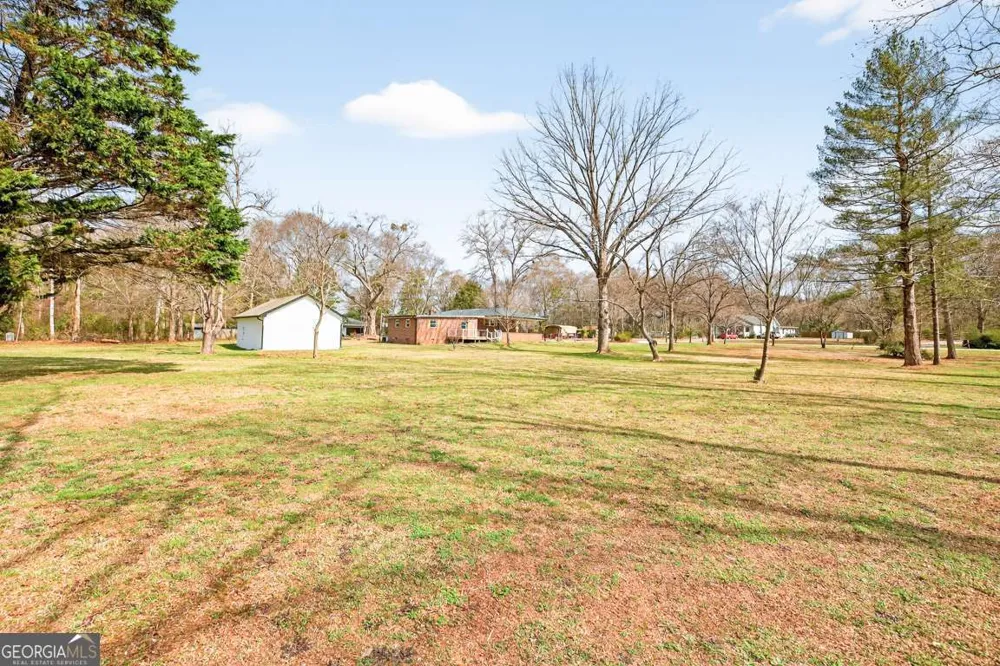 1180 Robert Hardeman RD Winterville, GA 30683