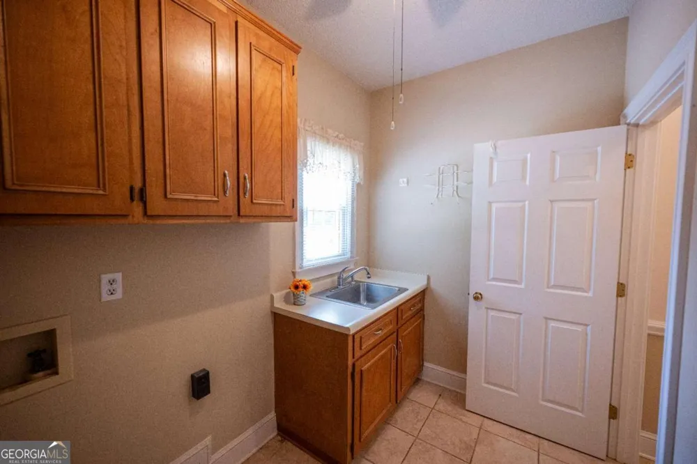 341 Chesterfield RD Bogart, GA 30622