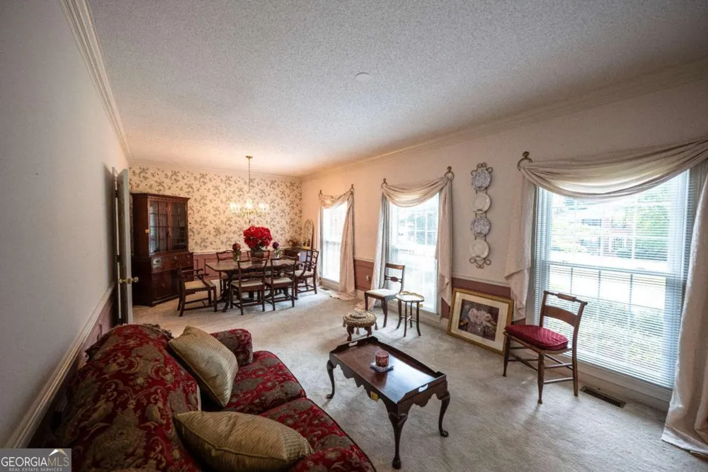 341 Chesterfield RD Bogart, GA 30622