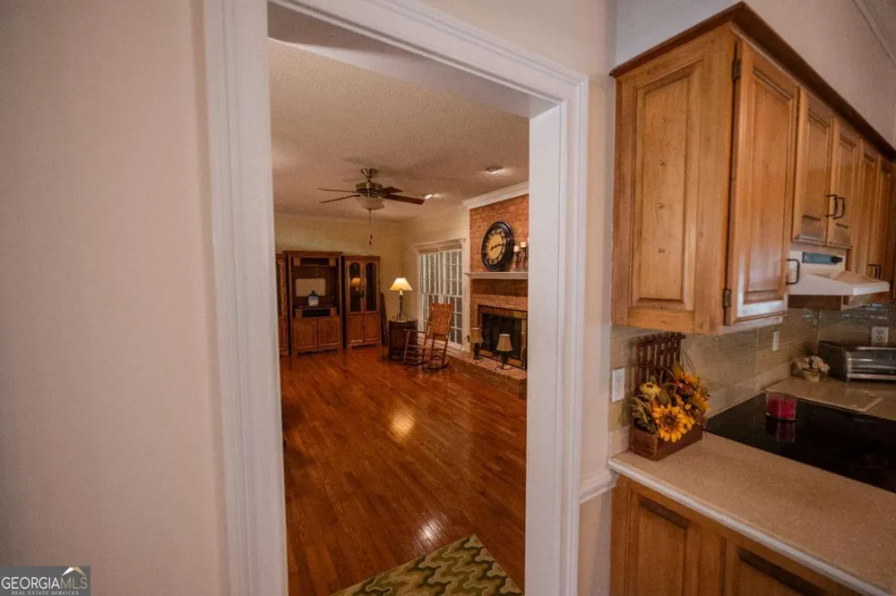 341 Chesterfield RD Bogart, GA 30622