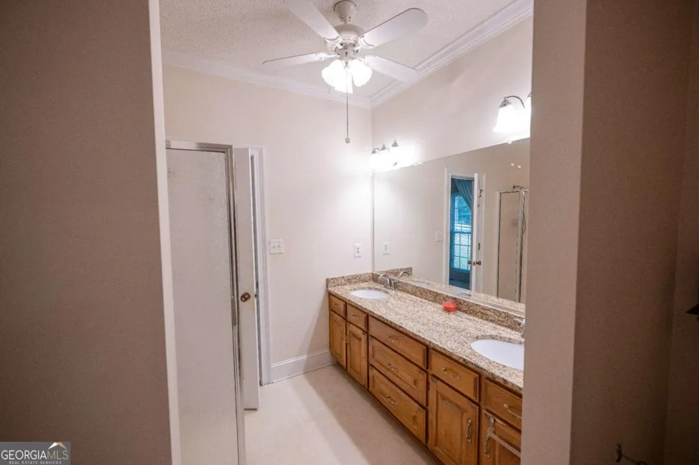 341 Chesterfield RD Bogart, GA 30622