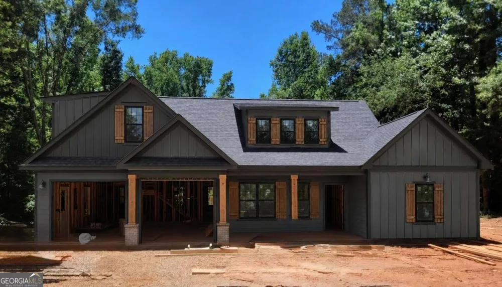 1810 Sandy Flat RD Bowdon, GA 30108