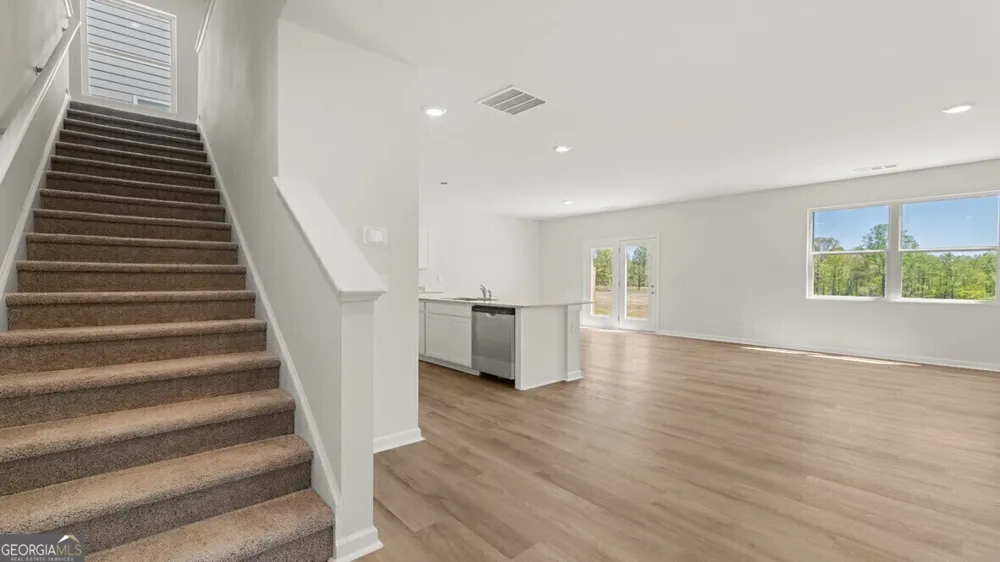 219 Rolling Meadow TRCE Jasper, GA 30143