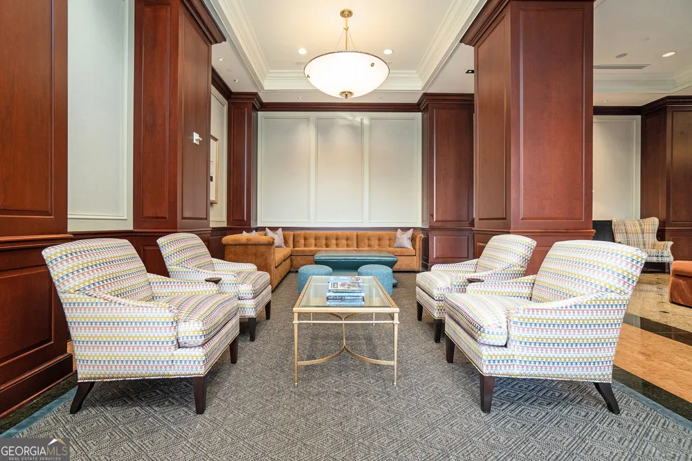 195 14th ST NE Atlanta, GA 30309
