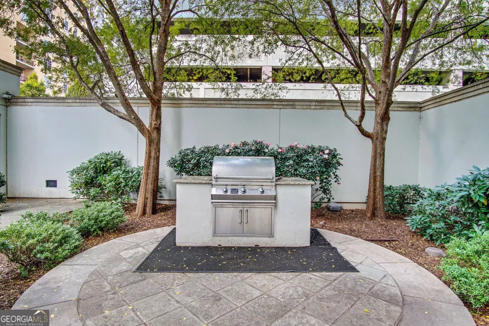 195 14th ST NE Atlanta, GA 30309