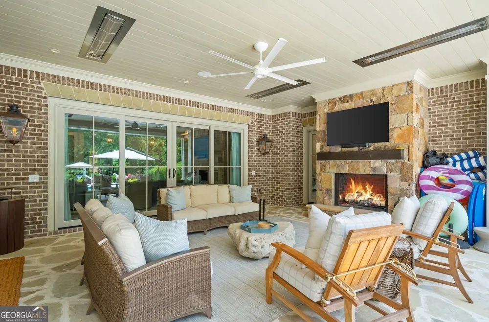 570 Lost River BND Milton, GA 30004