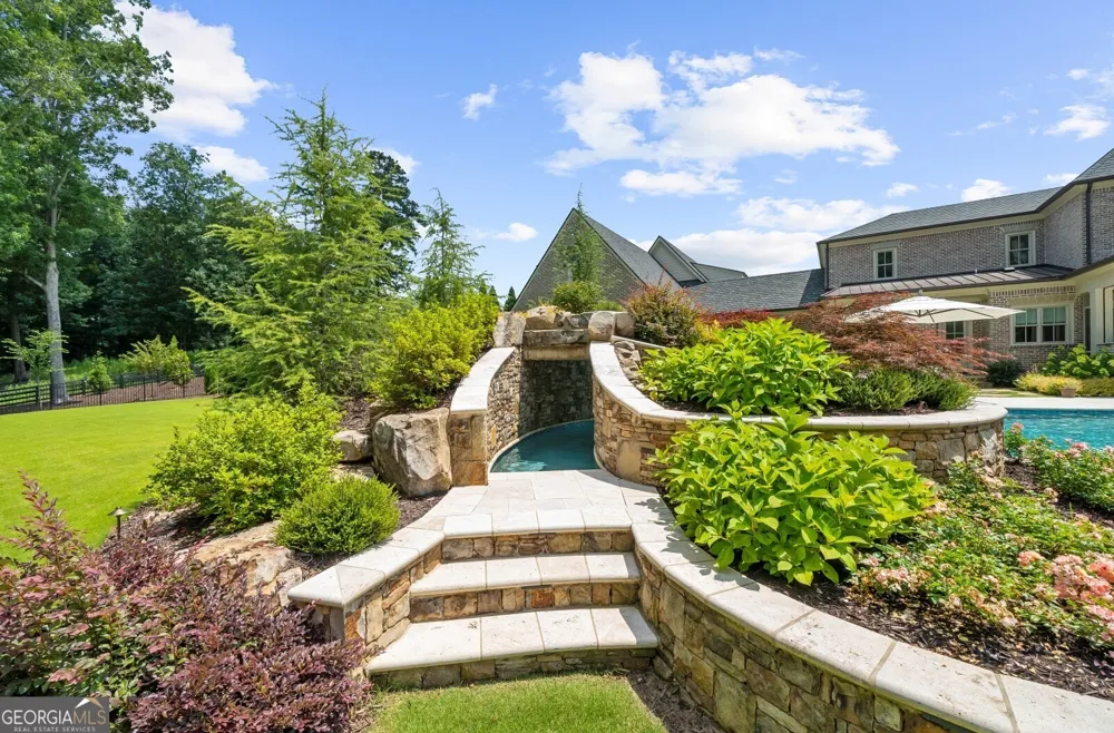 570 Lost River BND Milton, GA 30004