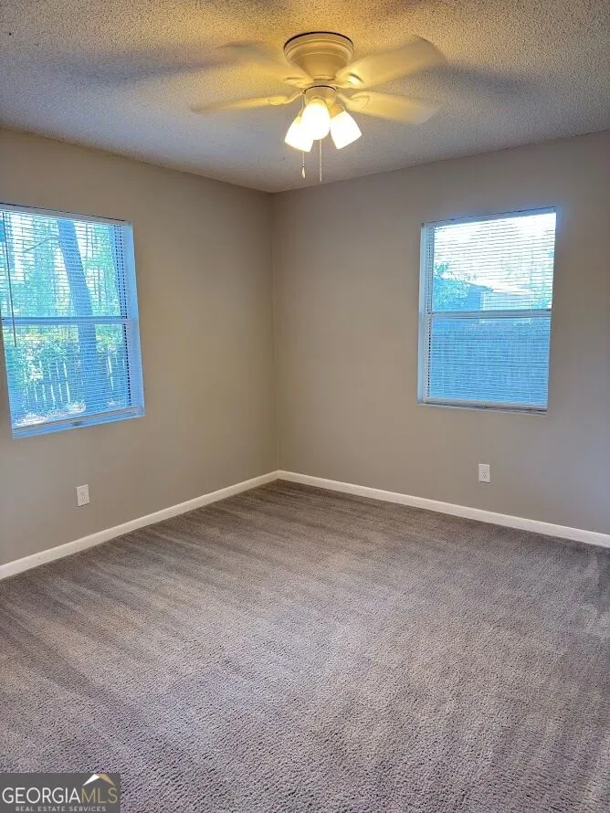 137 Royal CIR Kingsland, GA 31548