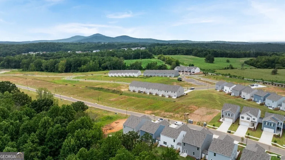 203 Rolling Meadow TRCE Jasper, GA 30143