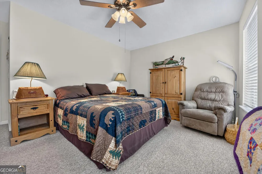 96 Creekside DR McCaysville, GA 30555