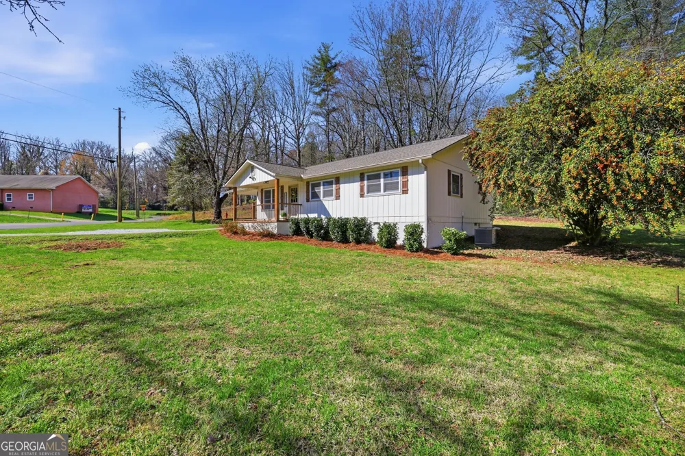 232 Stekoa Falls RD Clayton, GA 30525