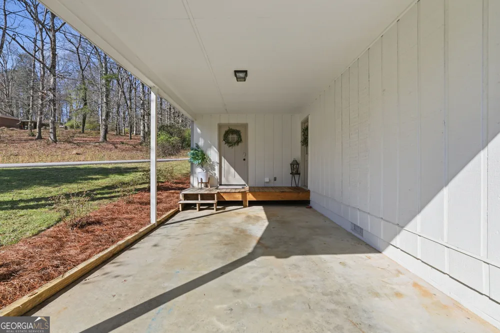 232 Stekoa Falls RD Clayton, GA 30525