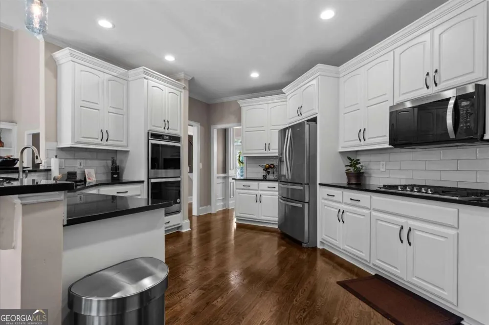 231 Golf Crest DR Acworth, GA 30101