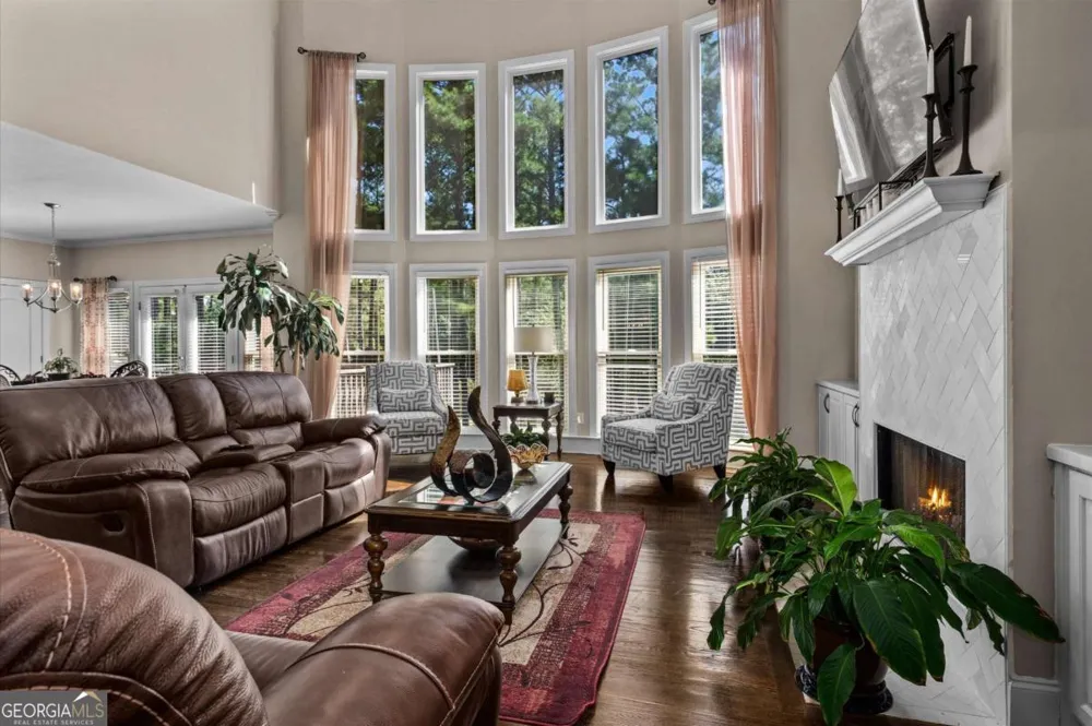 231 Golf Crest DR Acworth, GA 30101