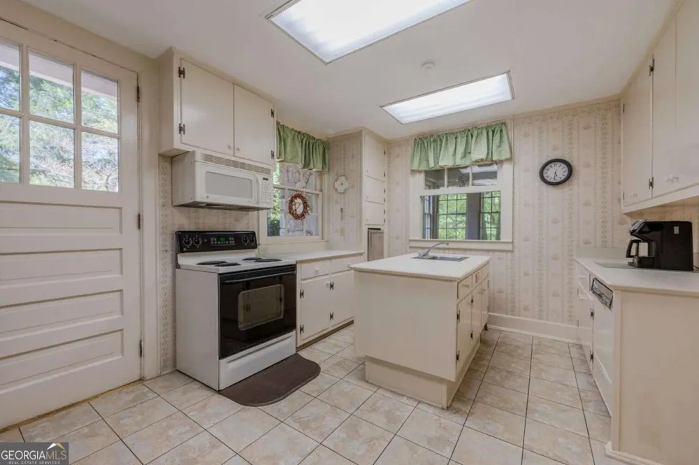 70 Golf Course LN Trion, GA 30753