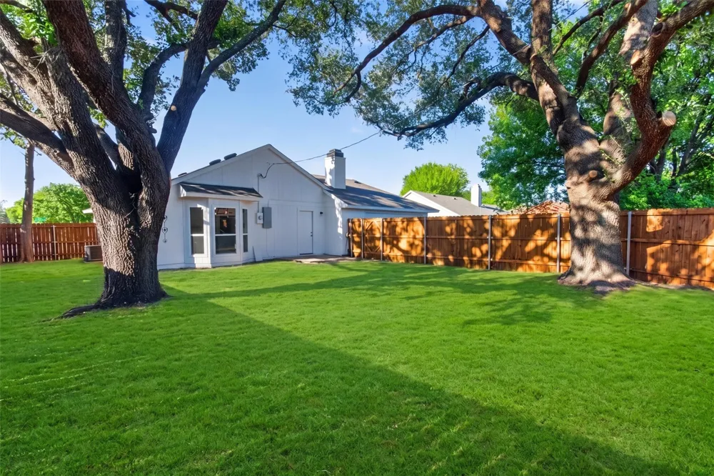 2729 Todville Place Dallas, TX 75228