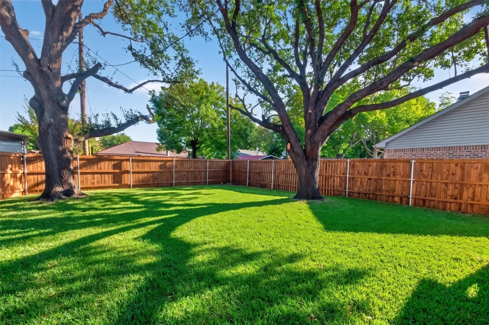 2729 Todville Place Dallas, TX 75228