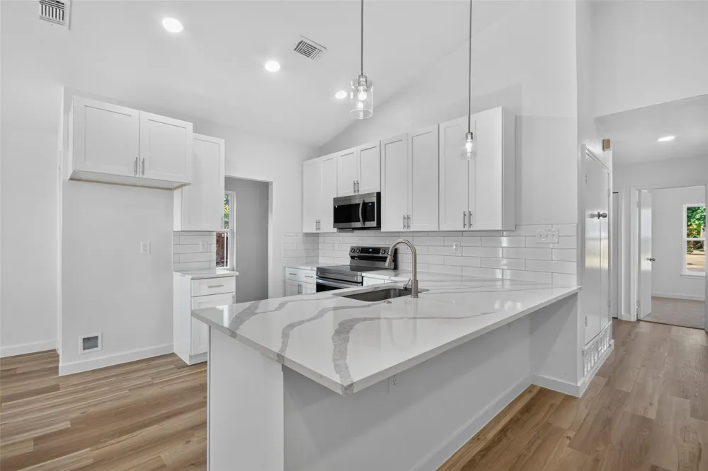 2729 Todville Place Dallas, TX 75228
