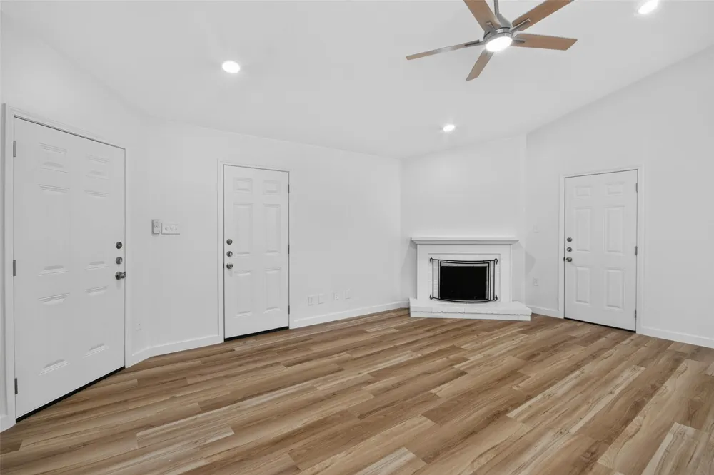 2729 Todville Place Dallas, TX 75228