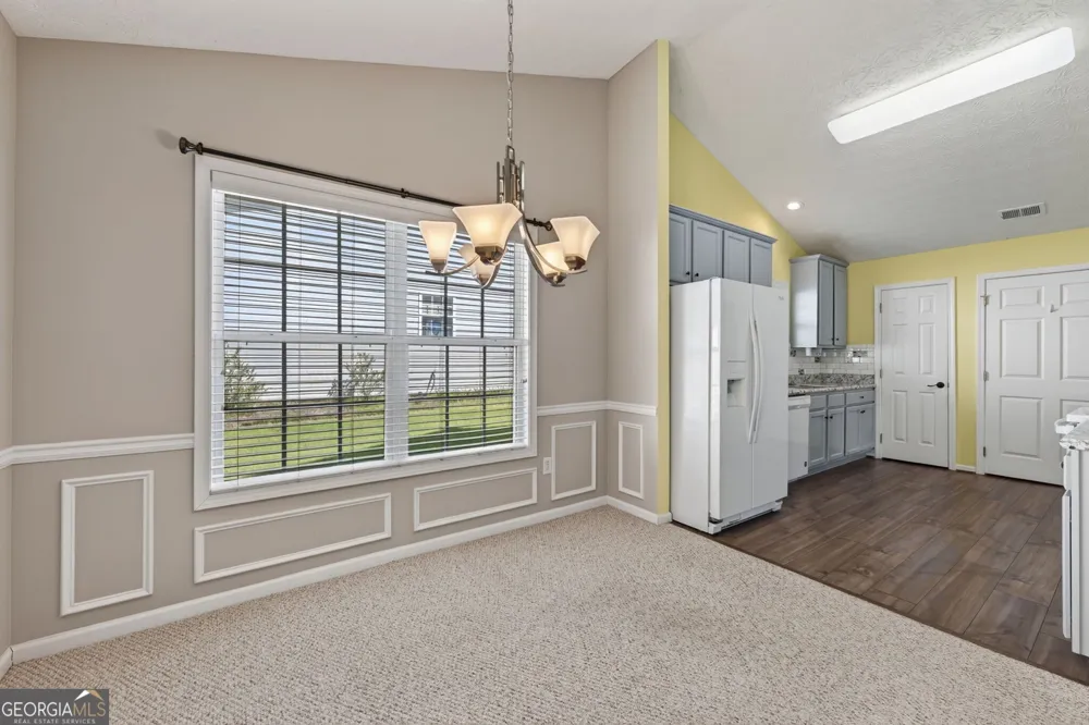 912 Village View CIR Loganville, GA 30052