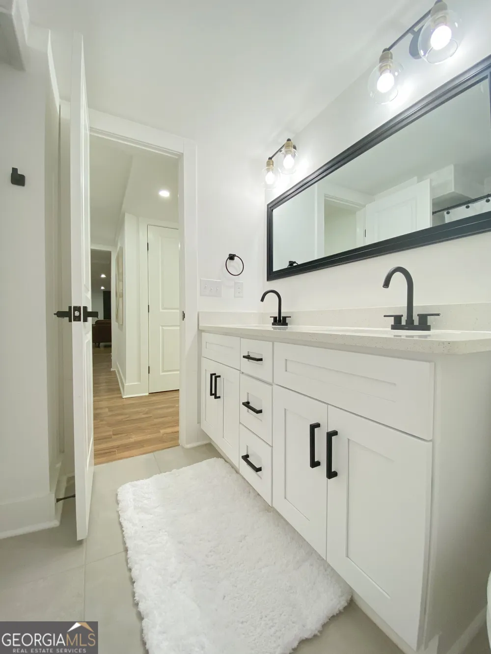280 W Lake DR NW Atlanta, GA 30314