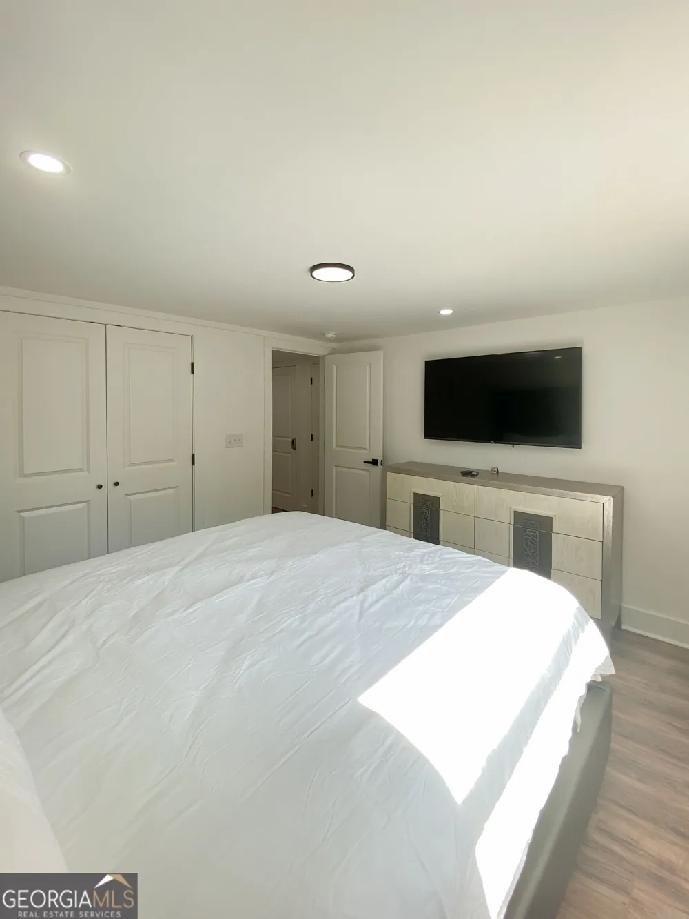 280 W Lake DR NW Atlanta, GA 30314