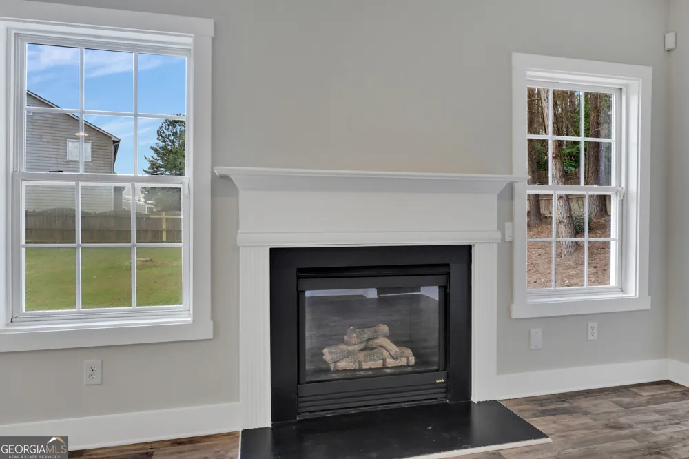 15 Kestrel CIR Covington, GA 30014