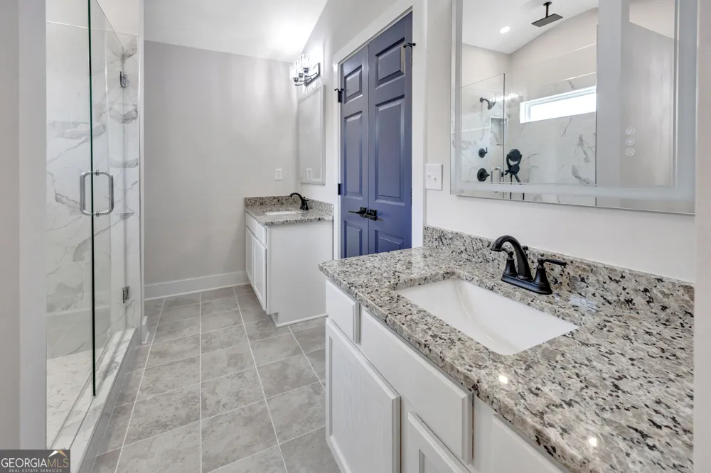 15 Kestrel CIR Covington, GA 30014
