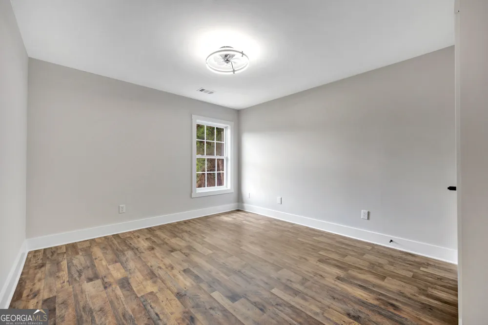 15 Kestrel CIR Covington, GA 30014