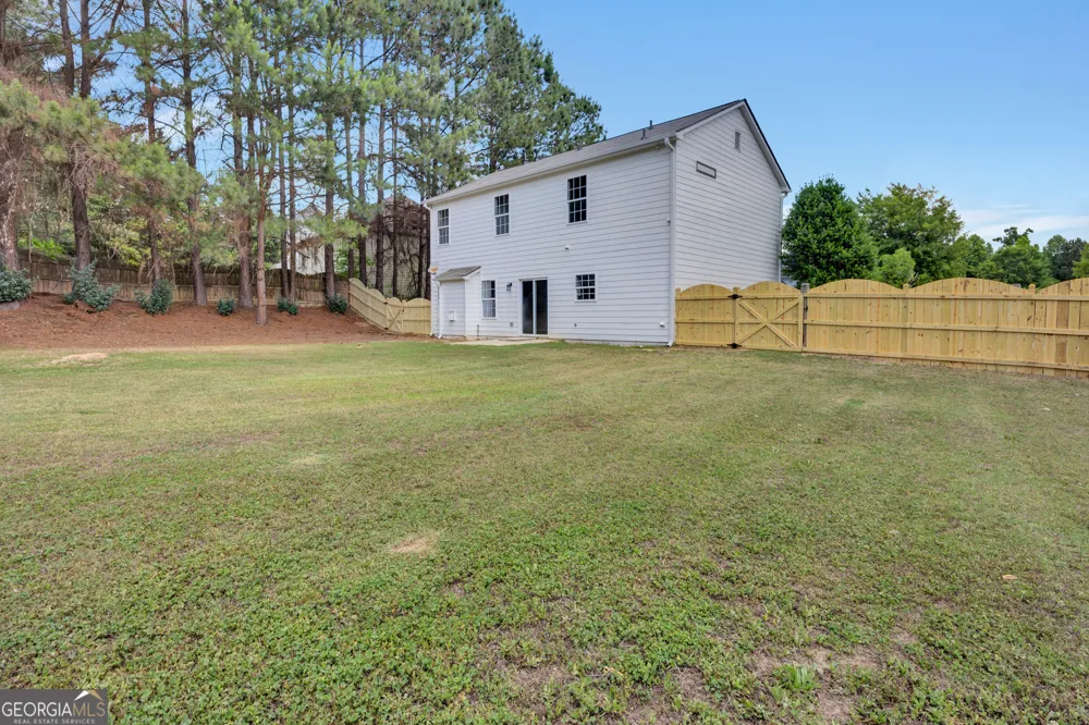 15 Kestrel CIR Covington, GA 30014