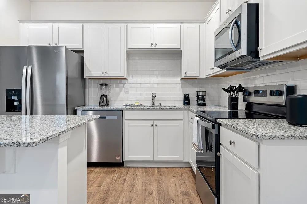 1396 Sweetshrub PL NW Atlanta, GA 30318