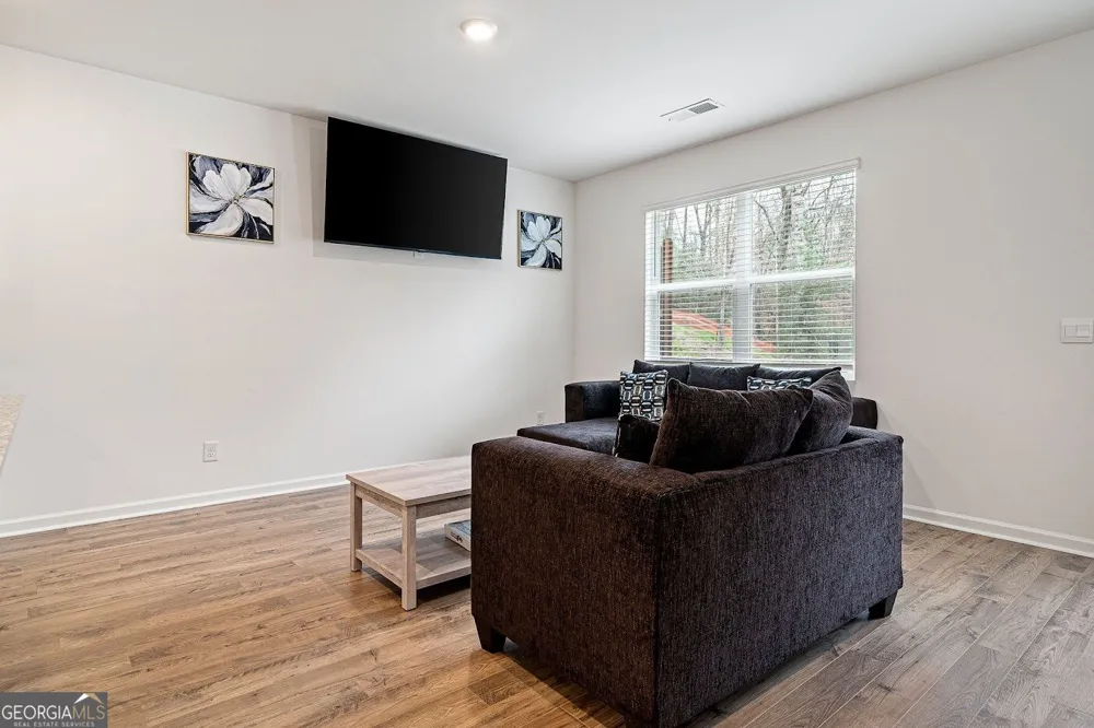 1396 Sweetshrub PL NW Atlanta, GA 30318