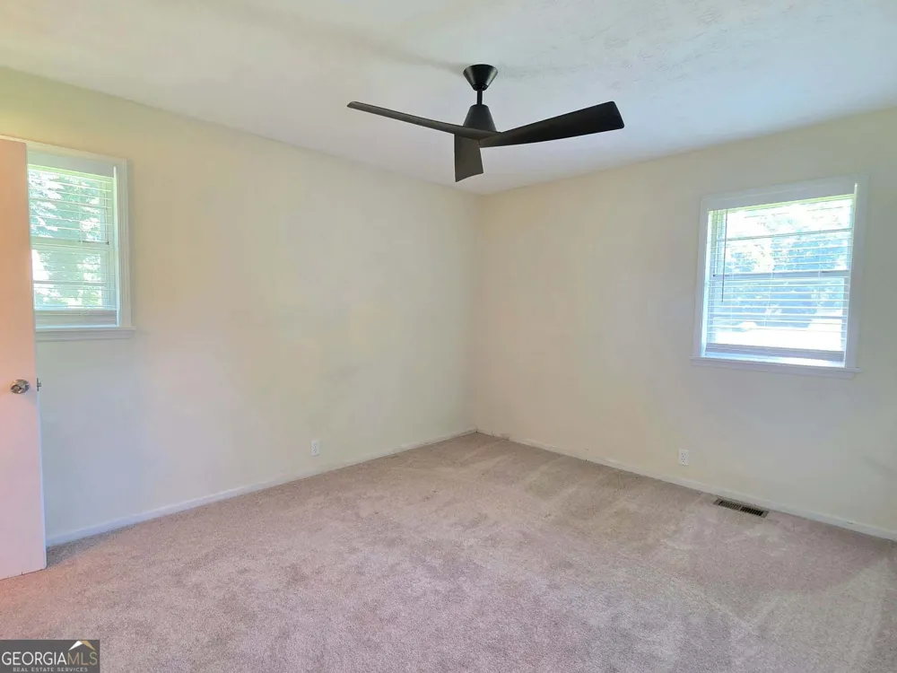 211 Wheeless RD Thomaston, GA 30286