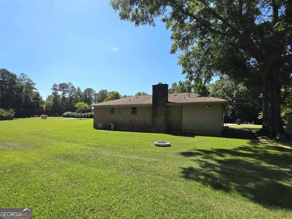 211 Wheeless RD Thomaston, GA 30286